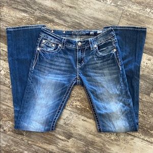 Woman’s Miss Me Signature Bootcut Jeans, s…